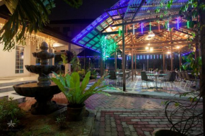 Отель Hotel Seri Malaysia Johor Bahru  Джохор-Бару